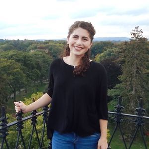 Meet your Posher, Abigail